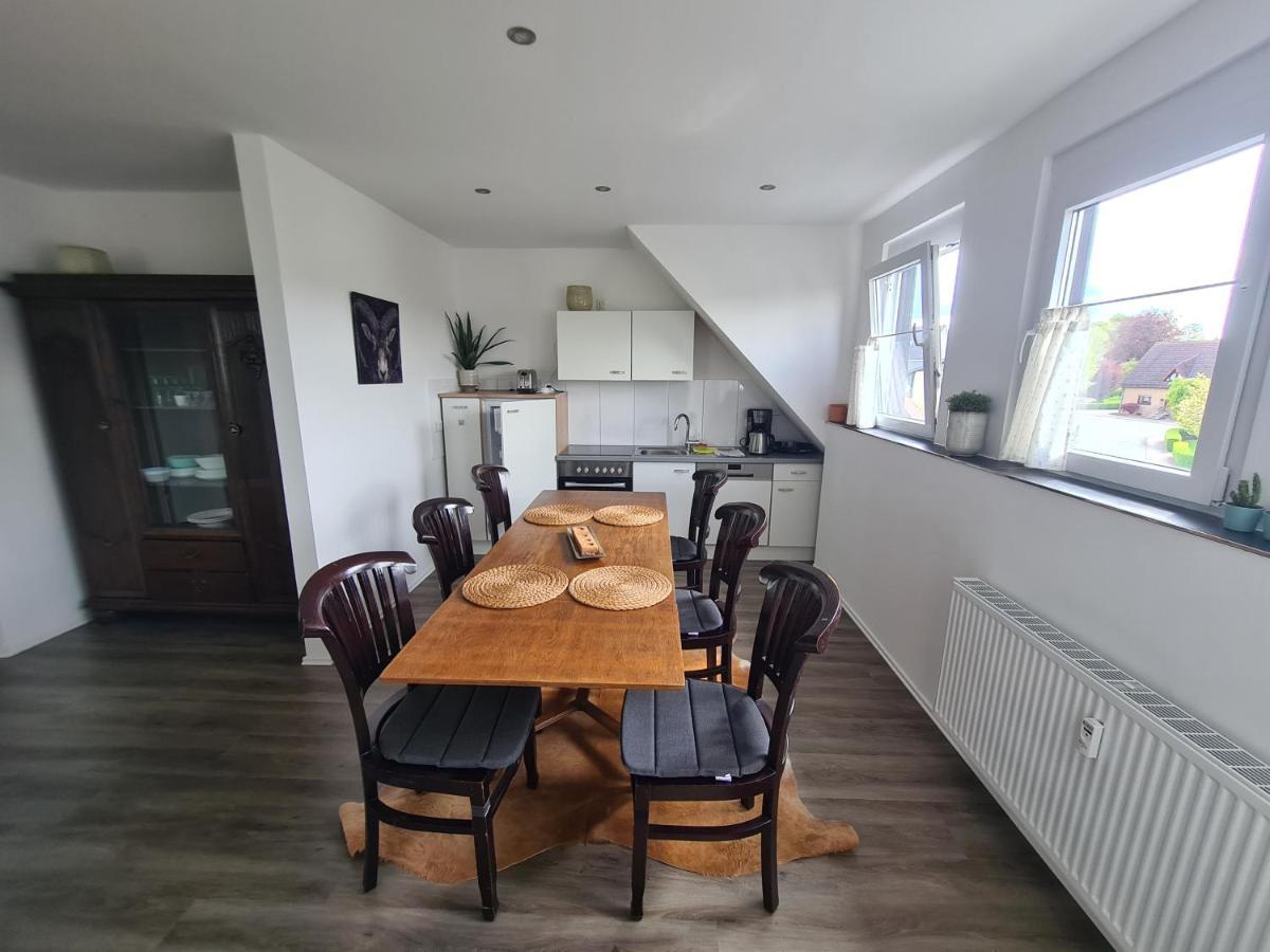Pilgrims "Rosalie" Grosse Fewo Mit 3 Schlafzimmern, 1Bad, 2 Wc, Balkon, Fast Internet Брилон Экстерьер фото
